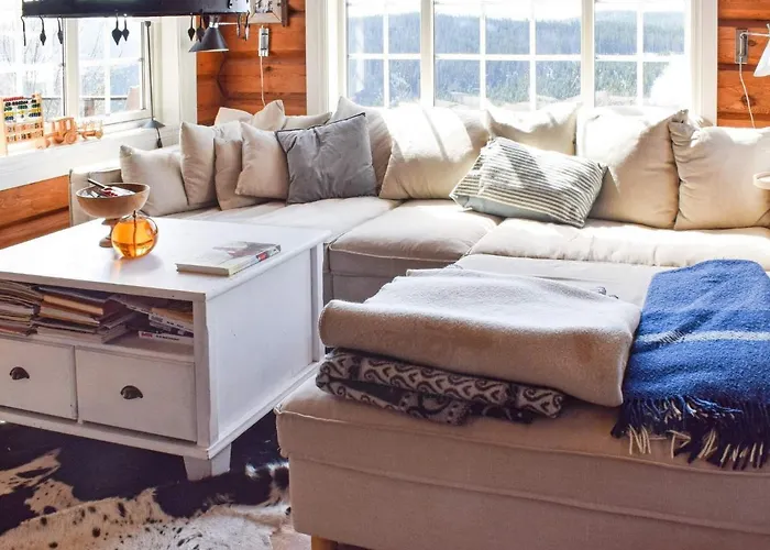 6 Person In Hurdal-by Traum *